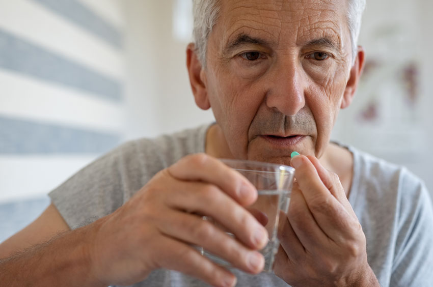 6-Issues-for-Seniors-Using-Opioids
